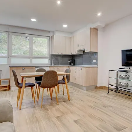 Larra By Sanse Holidays San Sebastián