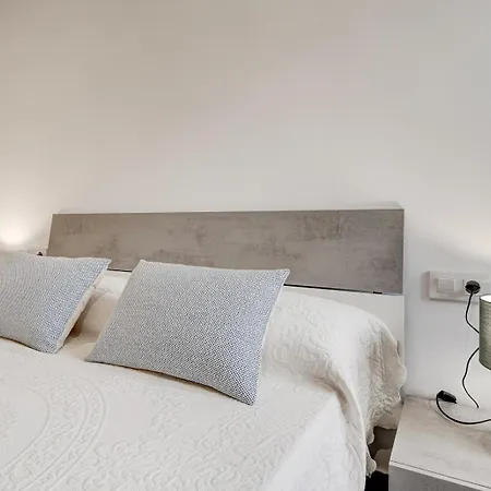 Larra By Sanse Holidays Apartment *