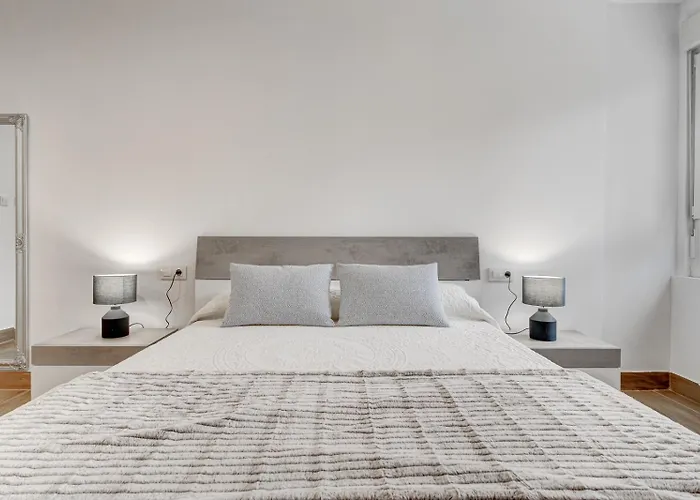 Larra By Sanse Holidays San Sebastián